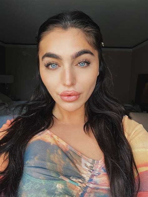 emily rinaudo mega|Emily Rinaudo (@emjayrinaudo) • Instagram photos and videos.